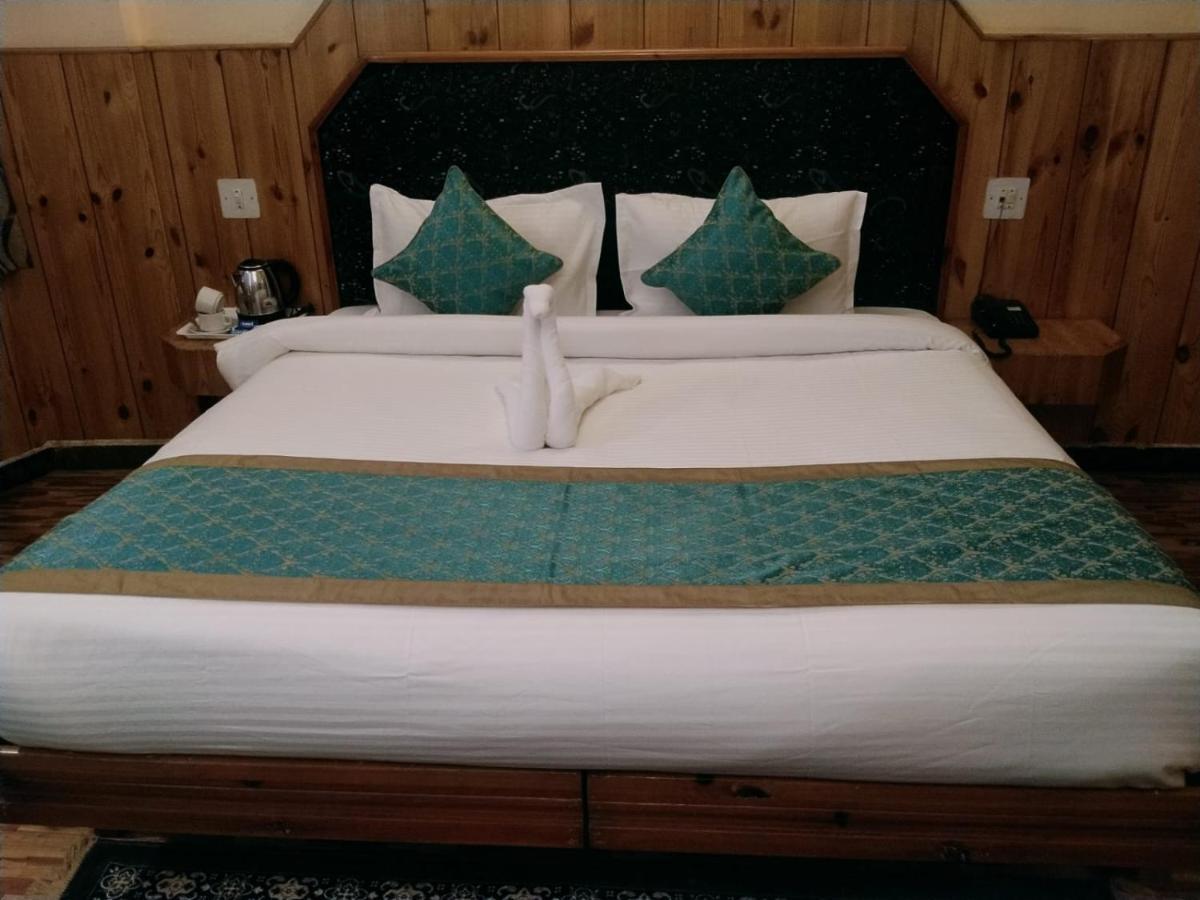 Hotel Yak Manali  Luaran gambar
