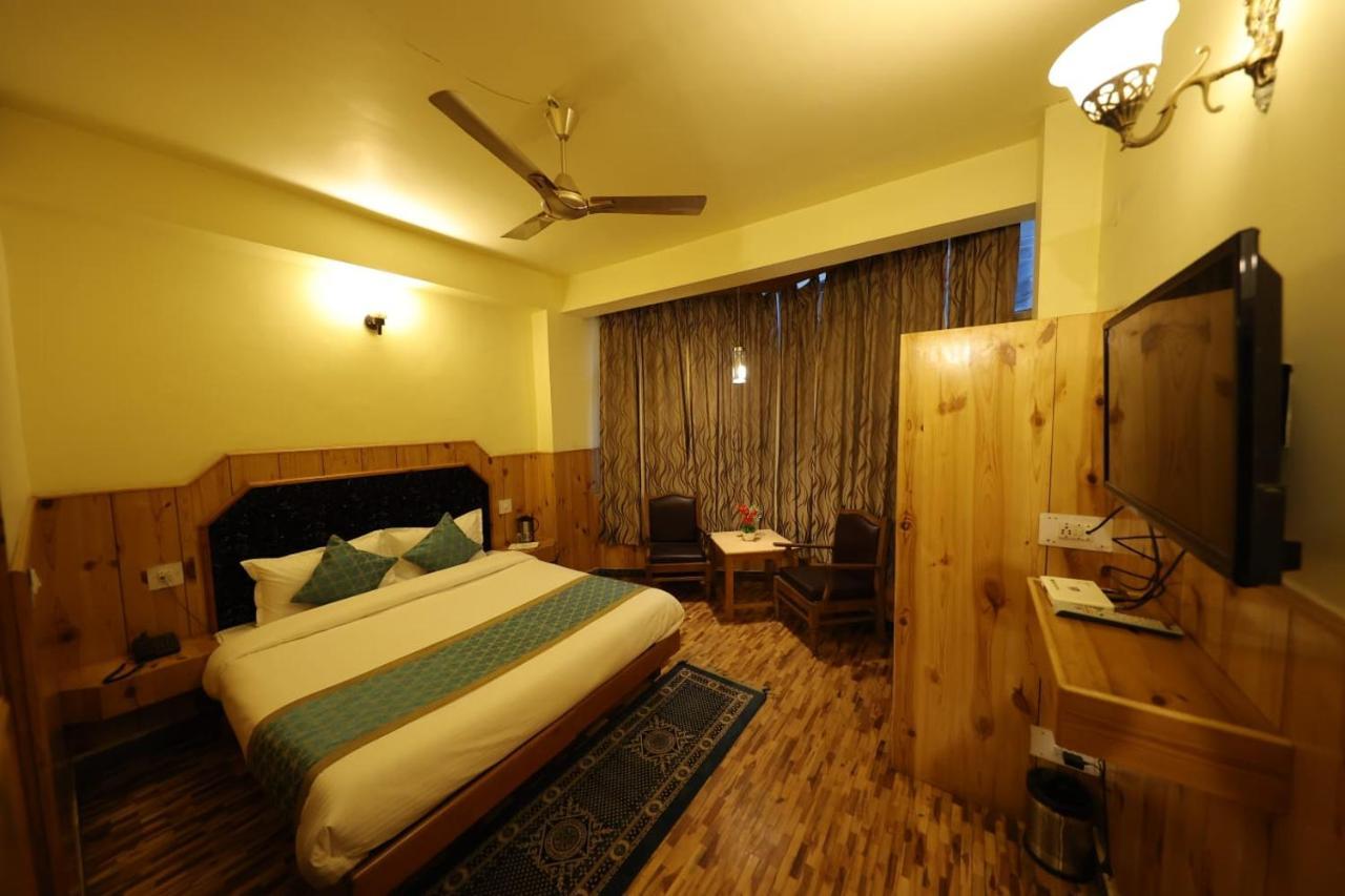 Hotel Yak Manali  Luaran gambar