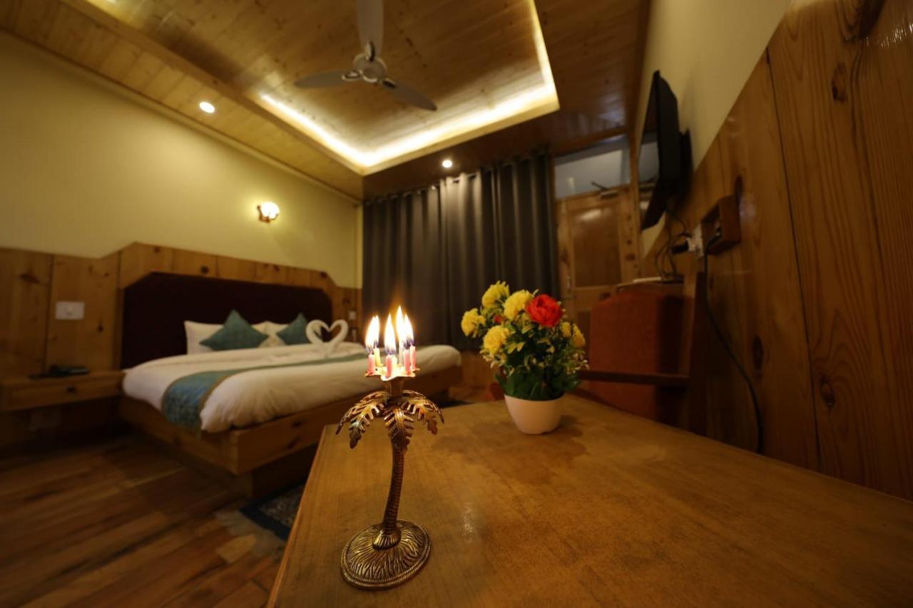 Hotel Yak Manali  Luaran gambar
