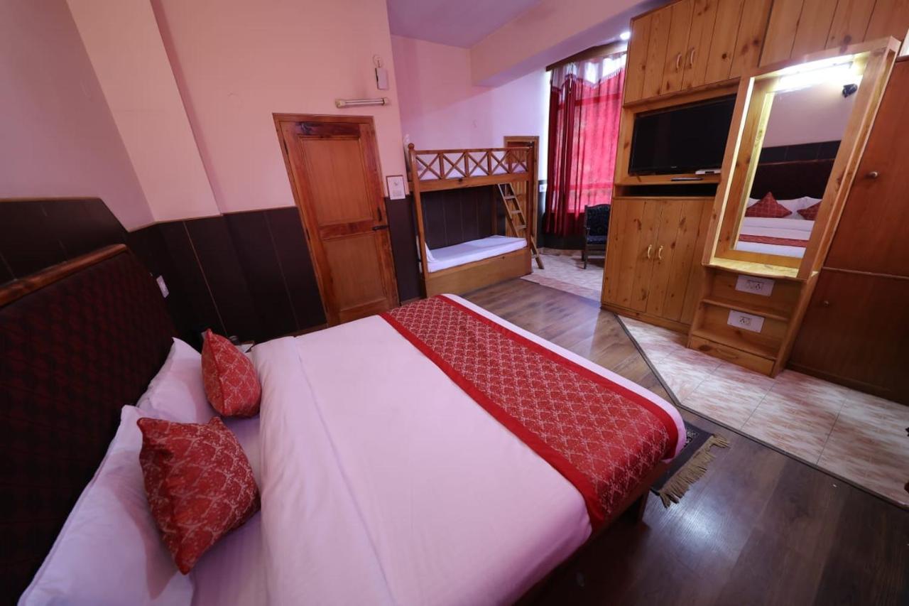Hotel Yak Manali  Luaran gambar