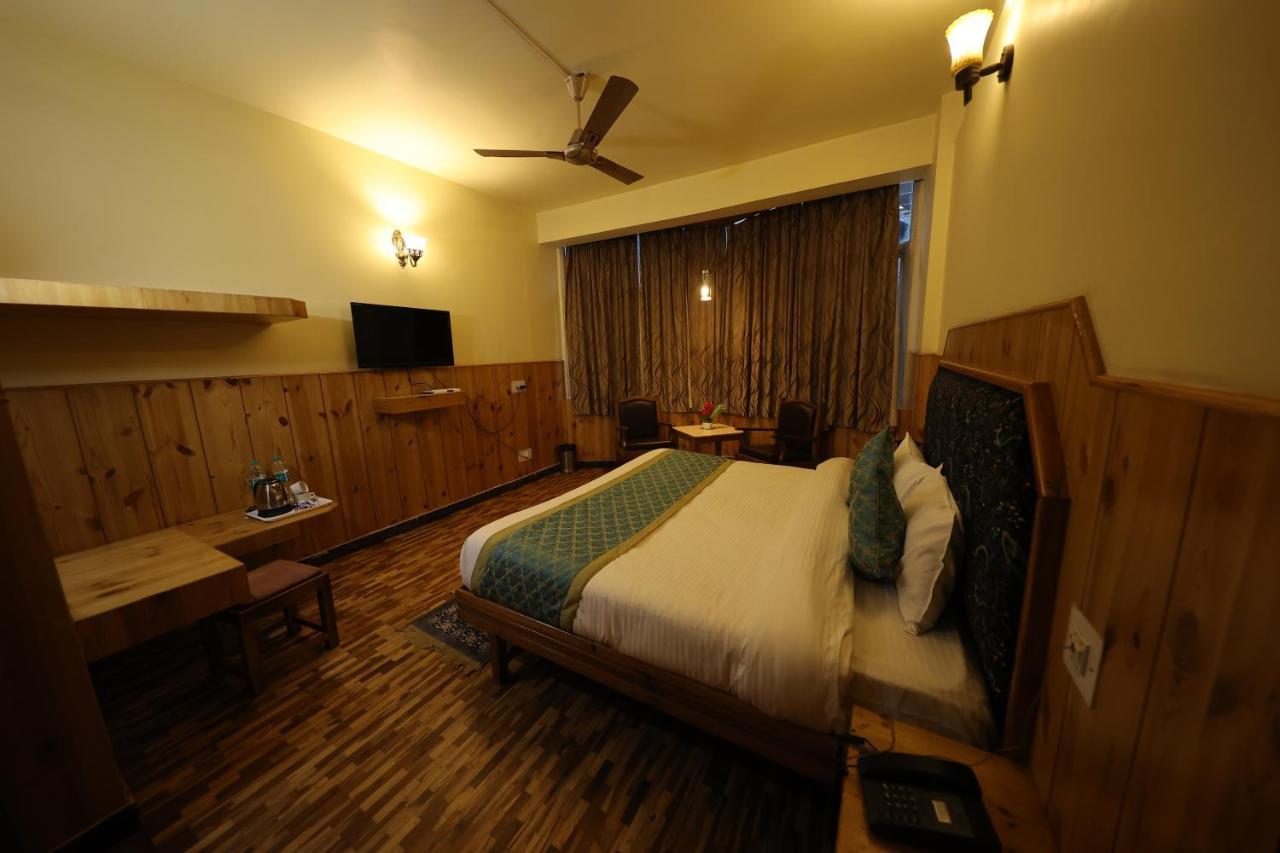 Hotel Yak Manali  Luaran gambar