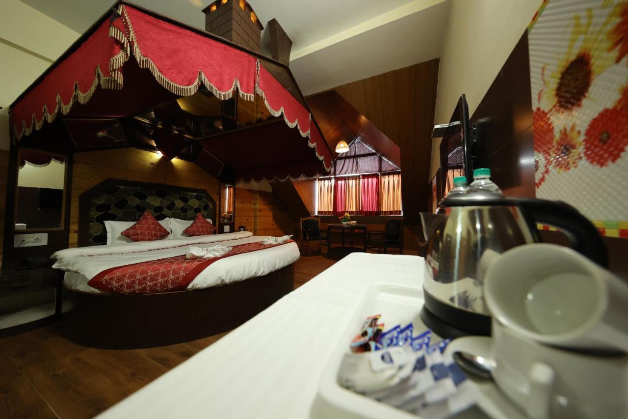 Hotel Yak Manali  Luaran gambar